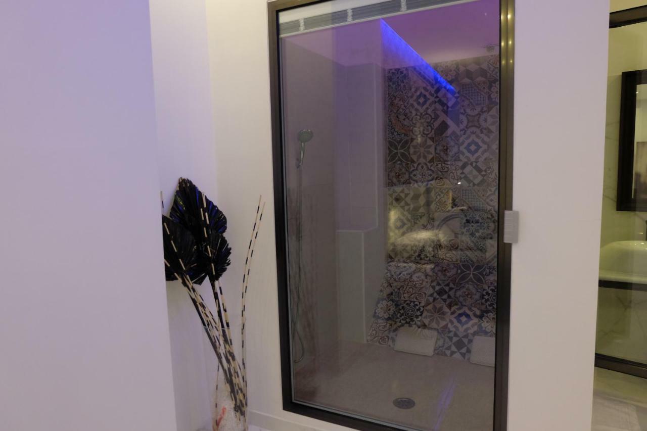 White Room Idromassaggio Su Richiesta Naples Exterior photo