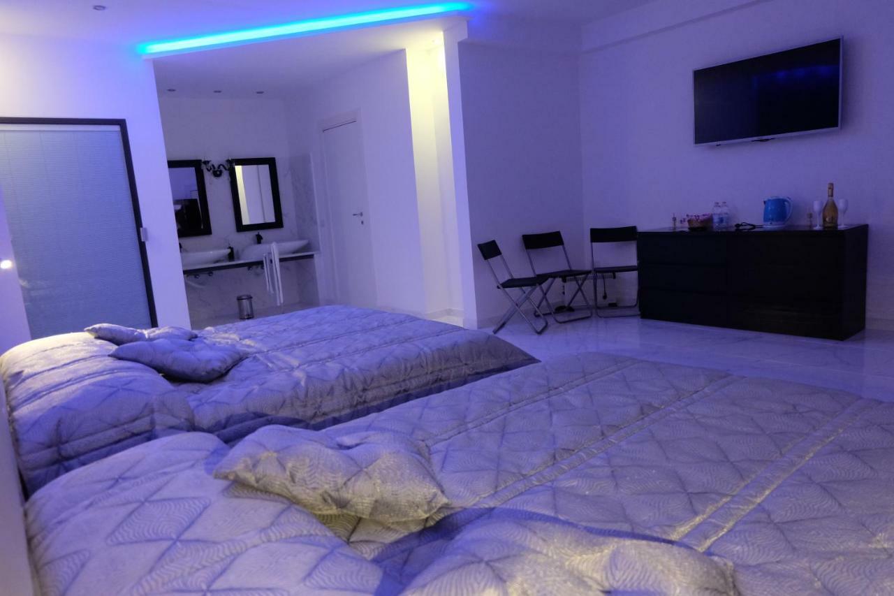 White Room Idromassaggio Su Richiesta Naples Exterior photo